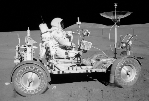 Driving to the moon, Mitsubishi, Jim Shorkey